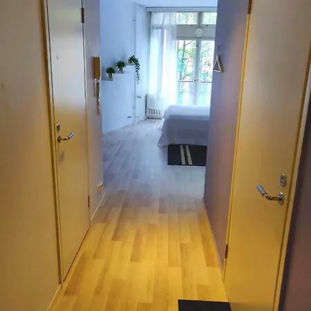 Stylish 30m2 Studio In City Center * 헬싱키